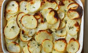 Tasty layered potatoes Tasty layered potatoes